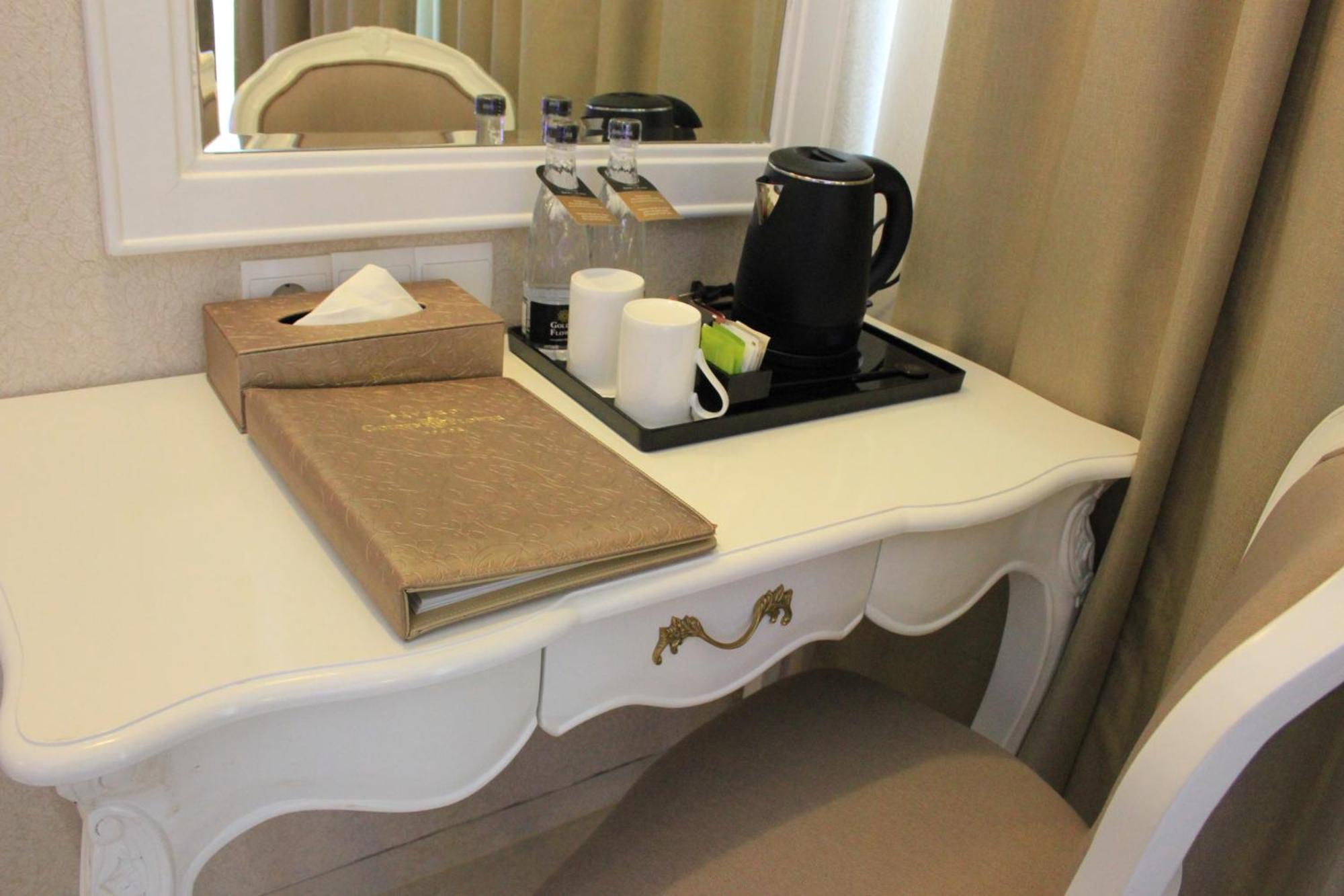 Grand Savero Hotel Bogor Kamer foto