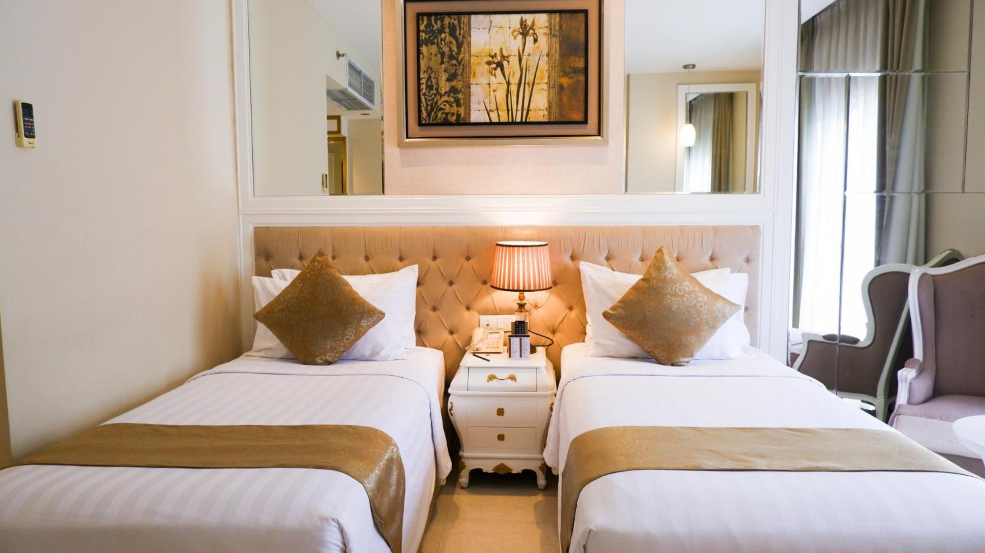 Grand Savero Hotel Bogor Buitenkant foto