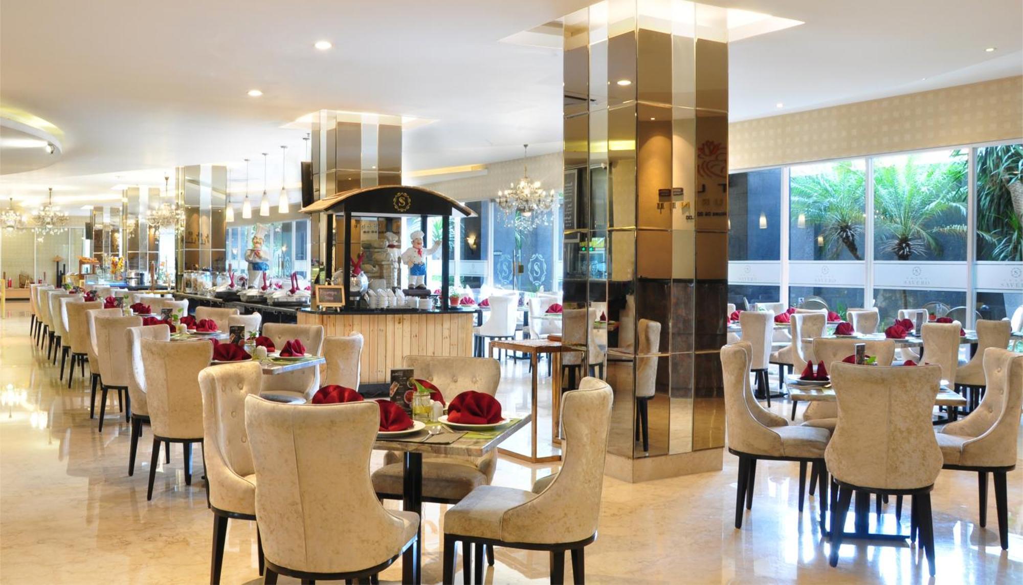 Grand Savero Hotel Bogor Buitenkant foto